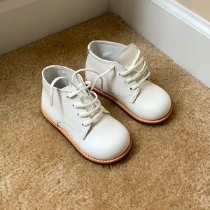 Traditional 1st Walking shoes for baby/toddler
